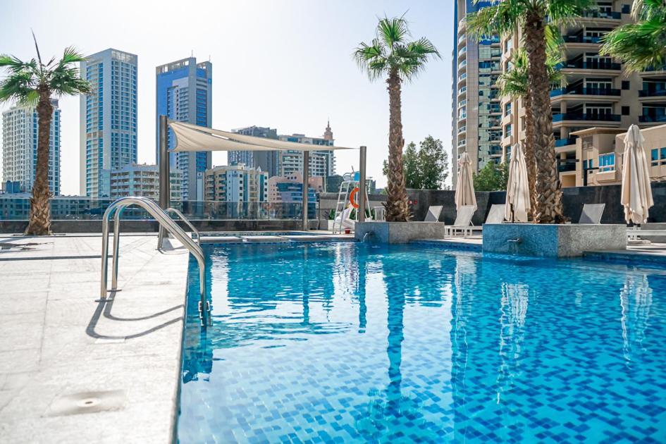 Higuests - Sparkle Towers 2 Dubai Exterior foto